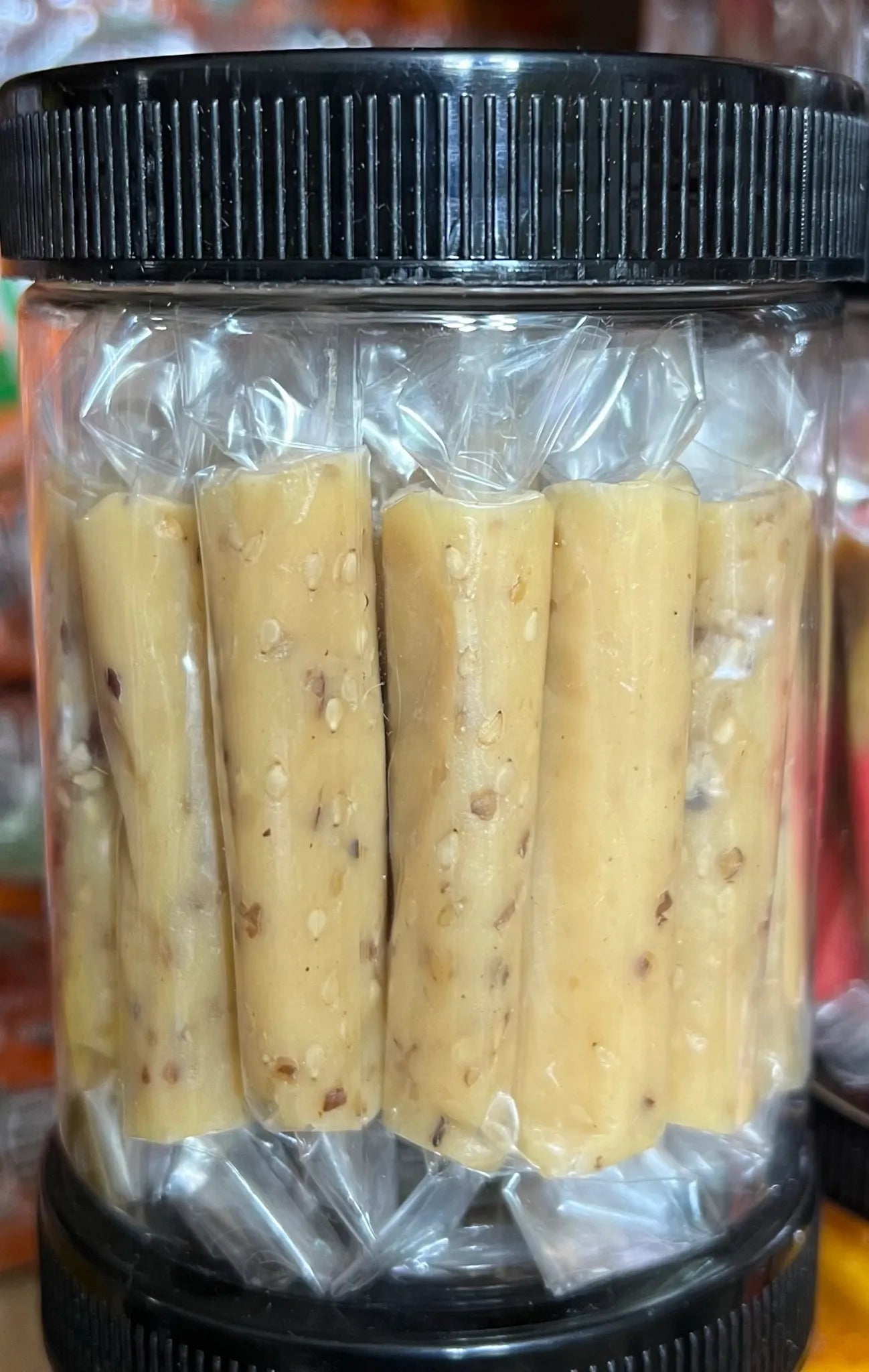 VITROLERO JAMONCILLO DE LECHE CON NUEZ CHICO