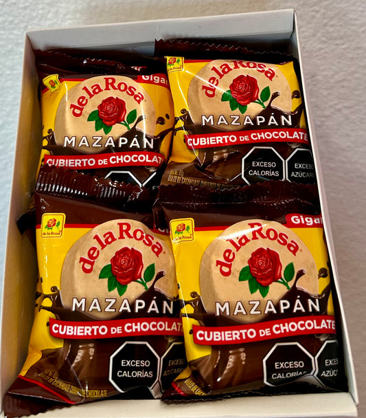 MAZAPÁN CON CHOCOLATE GIGANTE