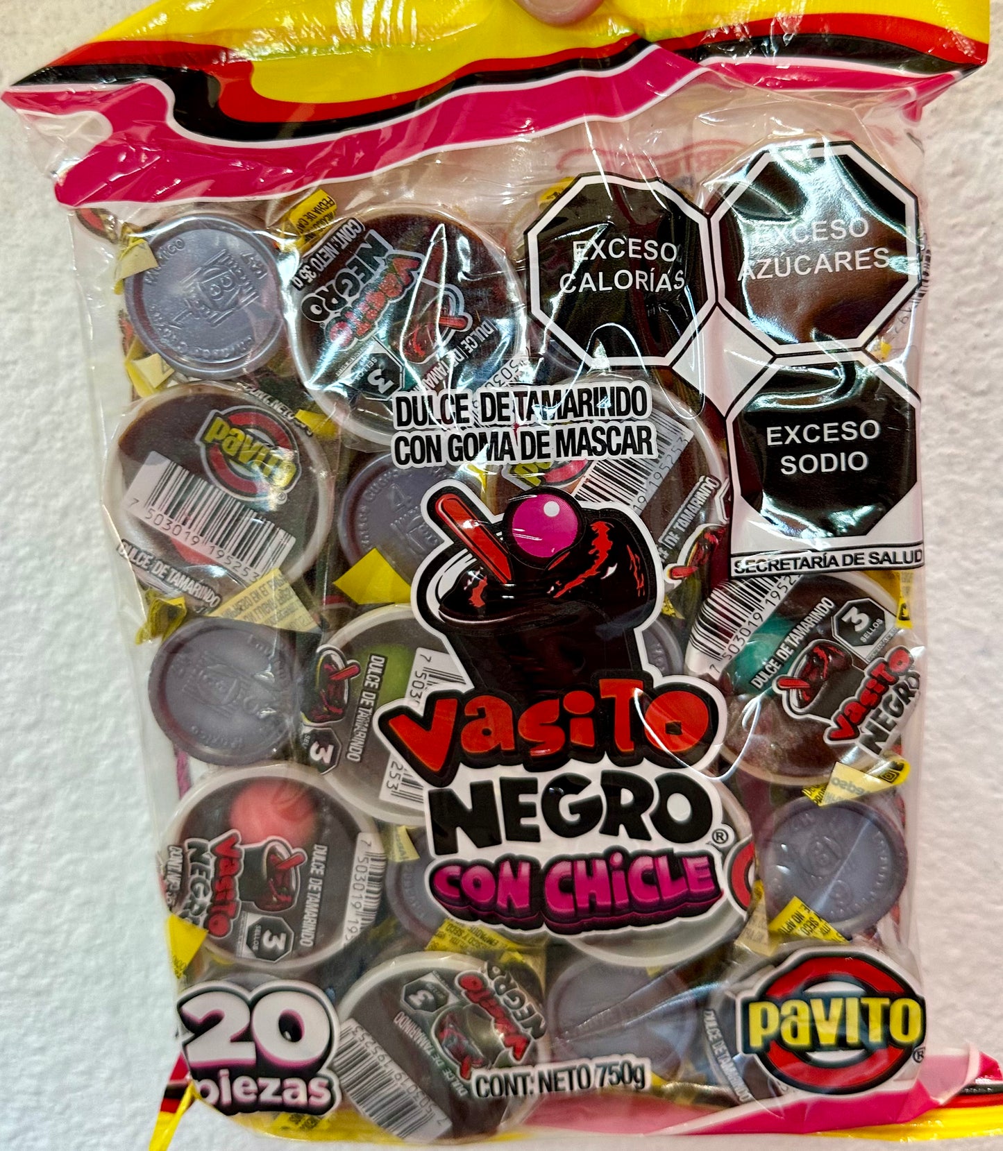 VASITO NEGRO CON CHICLE PAVITO